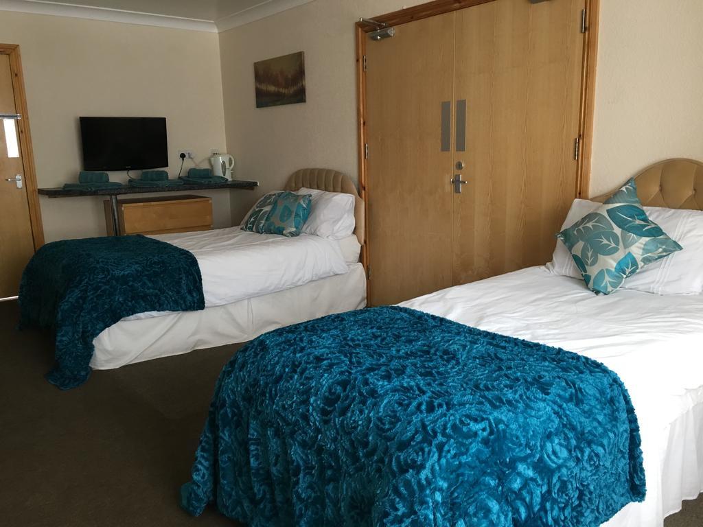 Llanion Lodge Saint Florence Екстер'єр фото